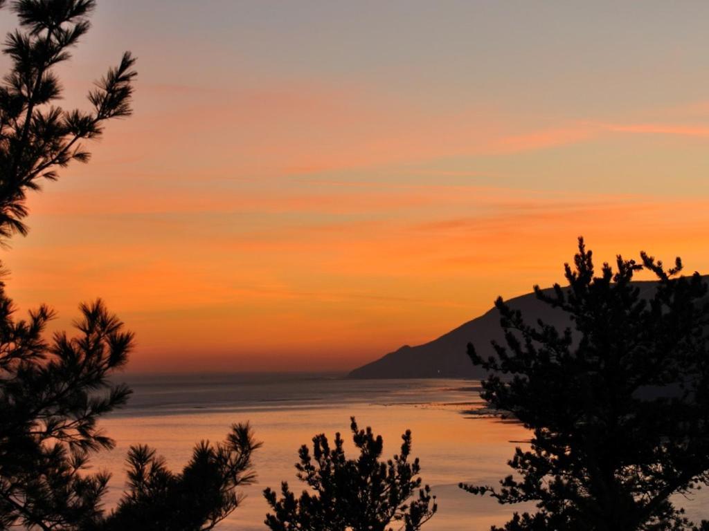 Gite Nature Et Pinceaux Baie-Saint-Paul Esterno foto